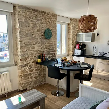Etang Au Duc Apartman *